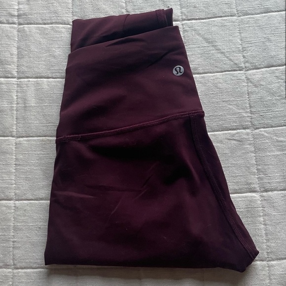 Lululemon Wunder train leggings 25” Cassis - Picture 1 of 4